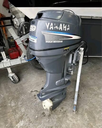 2010 Yamaha 40 HP 4-Stroke 20'' Shaft Remote Steer Outboard Motor